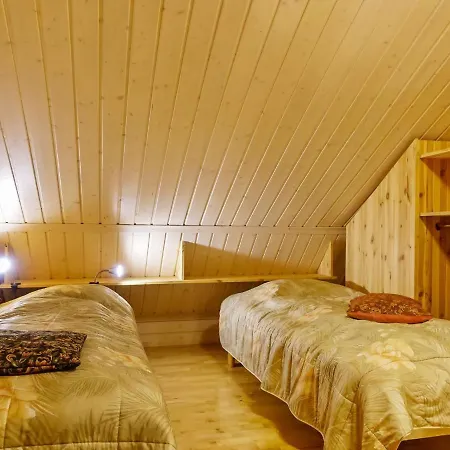 Aekaesjaerven Lomamoekit 3 By Interhome *